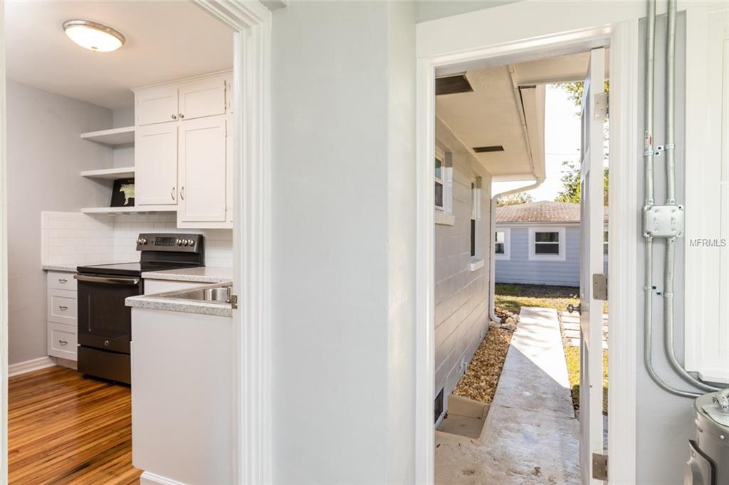 1130 26TH AVENUE N, ST PETERSBURG, Florida 33704, 2 Bedrooms Bedrooms, 5 Rooms Rooms,2 BathroomsBathrooms,Residential,For sale,26TH,U7844798