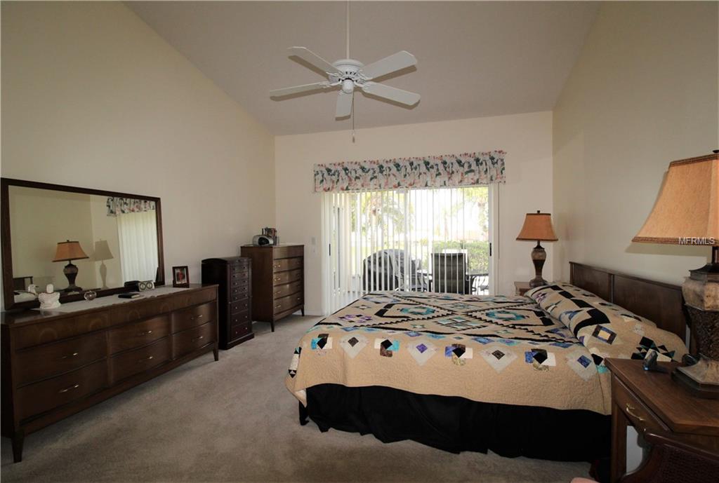 2240 NEW BEDFORD DRIVE, SUN CITY CENTER, Florida 33573, 3 Bedrooms Bedrooms, 6 Rooms Rooms,2 BathroomsBathrooms,Residential,For sale,NEW BEDFORD,T2927153