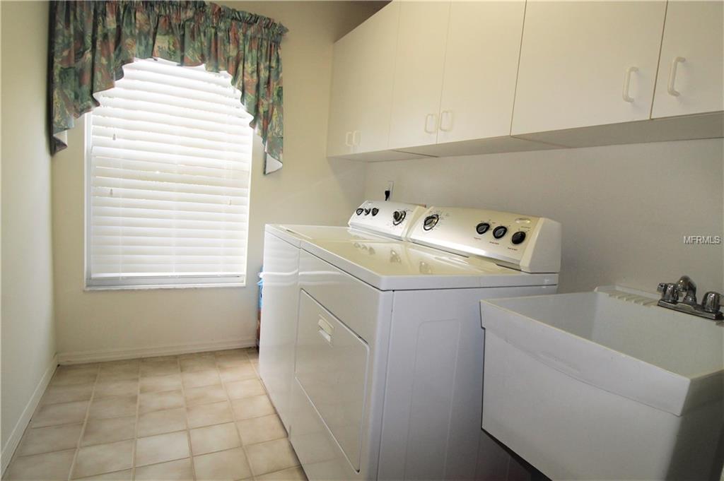 2240 NEW BEDFORD DRIVE, SUN CITY CENTER, Florida 33573, 3 Bedrooms Bedrooms, 6 Rooms Rooms,2 BathroomsBathrooms,Residential,For sale,NEW BEDFORD,T2927153