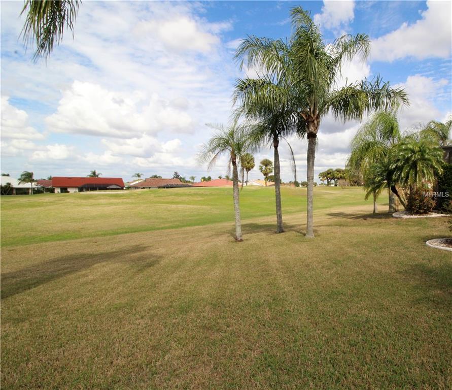 2240 NEW BEDFORD DRIVE, SUN CITY CENTER, Florida 33573, 3 Bedrooms Bedrooms, 6 Rooms Rooms,2 BathroomsBathrooms,Residential,For sale,NEW BEDFORD,T2927153