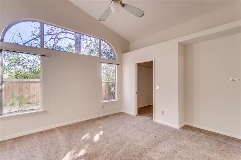 2711 GRANTHAM COURT, ORLANDO, Florida 32835, 3 Bedrooms Bedrooms, 7 Rooms Rooms,2 BathroomsBathrooms,Residential,For sale,GRANTHAM,O5561230