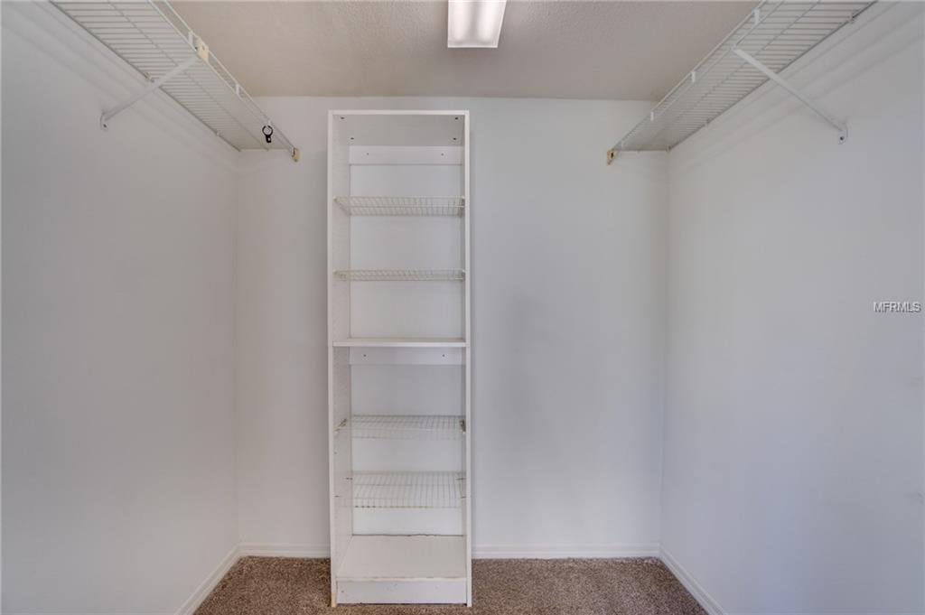 2711 GRANTHAM COURT, ORLANDO, Florida 32835, 3 Bedrooms Bedrooms, 7 Rooms Rooms,2 BathroomsBathrooms,Residential,For sale,GRANTHAM,O5561230