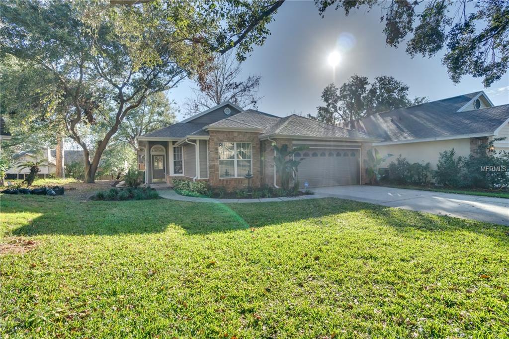 2711 GRANTHAM COURT, ORLANDO, Florida 32835, 3 Bedrooms Bedrooms, 7 Rooms Rooms,2 BathroomsBathrooms,Residential,For sale,GRANTHAM,O5561230