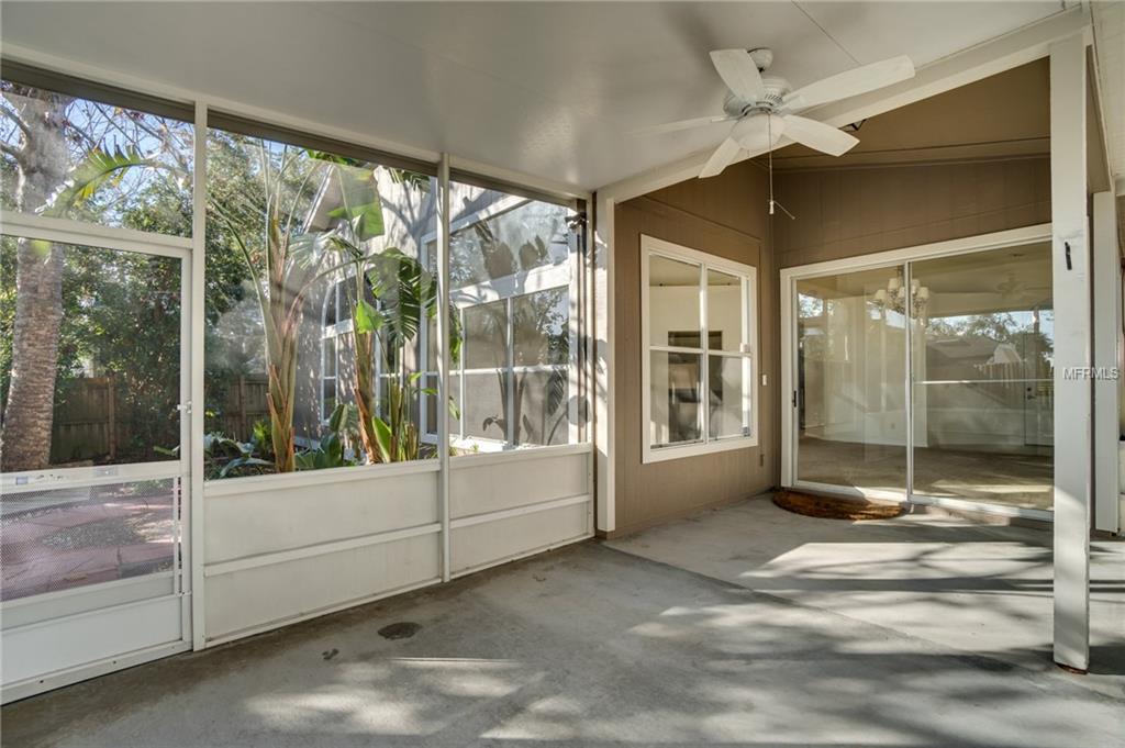 2711 GRANTHAM COURT, ORLANDO, Florida 32835, 3 Bedrooms Bedrooms, 7 Rooms Rooms,2 BathroomsBathrooms,Residential,For sale,GRANTHAM,O5561230