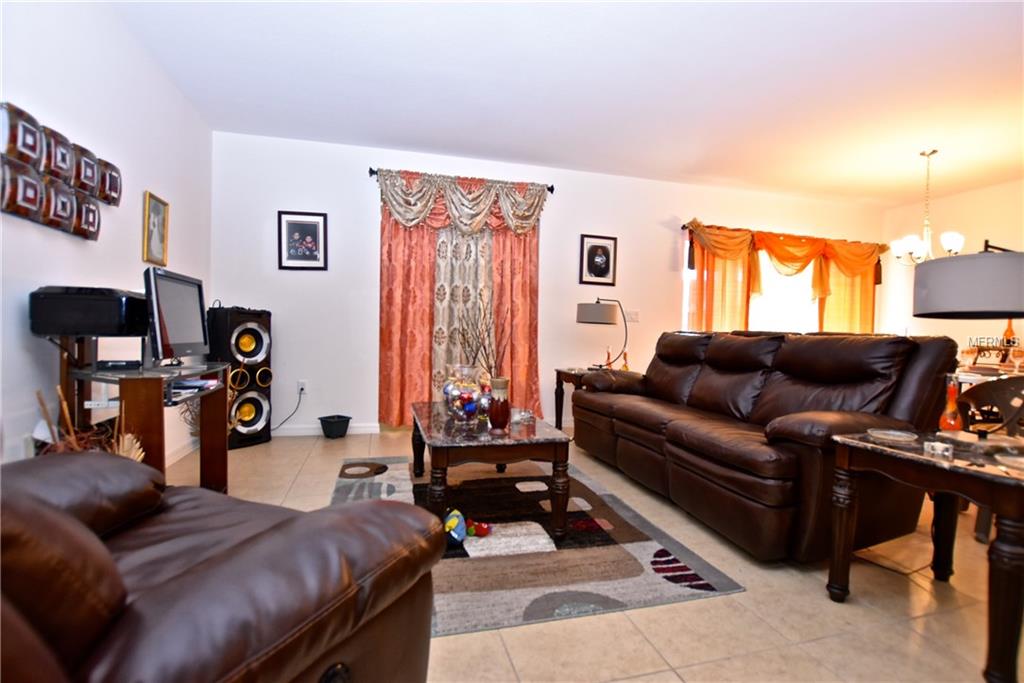 DAVENPORT, Florida 33837, 3 Bedrooms Bedrooms, 7 Rooms Rooms,2 BathroomsBathrooms,Residential,For sale,S4856985