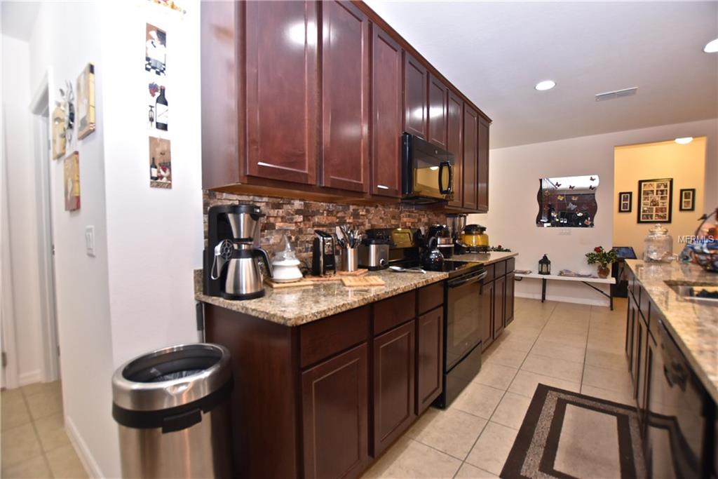 DAVENPORT, Florida 33837, 3 Bedrooms Bedrooms, 7 Rooms Rooms,2 BathroomsBathrooms,Residential,For sale,S4856985