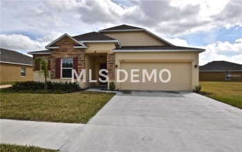 DAVENPORT, Florida 33837, 3 Bedrooms Bedrooms, 7 Rooms Rooms,2 BathroomsBathrooms,Residential,For sale,S4856985