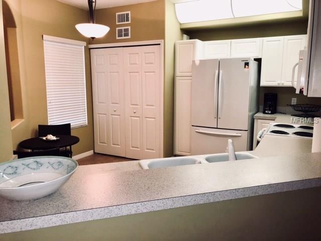 9625 HEMINGWAY LANE, FORT MYERS, Florida 33913, 2 Bedrooms Bedrooms, 4 Rooms Rooms,2 BathroomsBathrooms,Residential,For sale,HEMINGWAY,A4209900