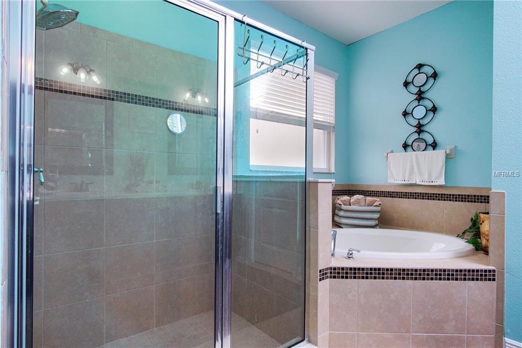 11855 NEWBERRY GROVE LOOP, RIVERVIEW, Florida 33579, 4 Bedrooms Bedrooms, 10 Rooms Rooms,3 BathroomsBathrooms,Residential,For sale,NEWBERRY GROVE,T2928481