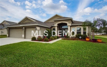11855 NEWBERRY GROVE LOOP, RIVERVIEW, Florida 33579, 4 Bedrooms Bedrooms, 10 Rooms Rooms,3 BathroomsBathrooms,Residential,For sale,NEWBERRY GROVE,T2928481