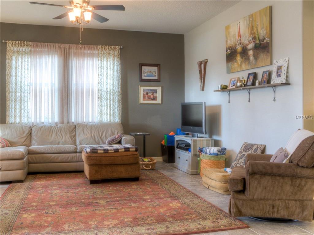 335 ORCHARD HILL STREET, DELAND, Florida 32724, 4 Bedrooms Bedrooms, 8 Rooms Rooms,3 BathroomsBathrooms,Residential,For sale,ORCHARD HILL,V4722949