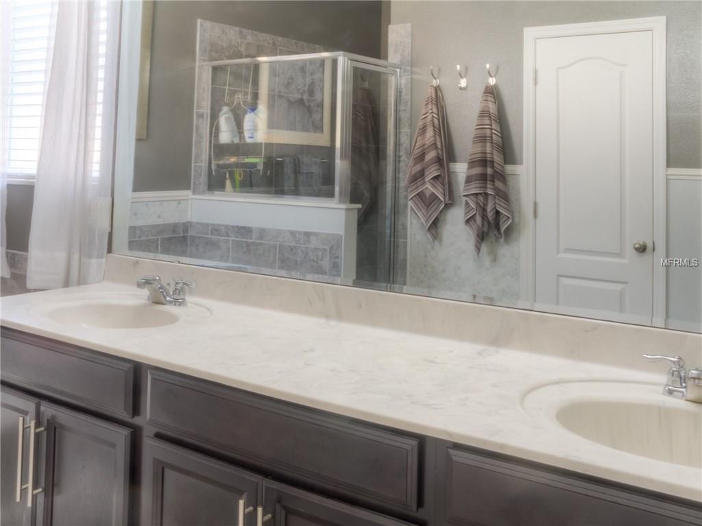 335 ORCHARD HILL STREET, DELAND, Florida 32724, 4 Bedrooms Bedrooms, 8 Rooms Rooms,3 BathroomsBathrooms,Residential,For sale,ORCHARD HILL,V4722949