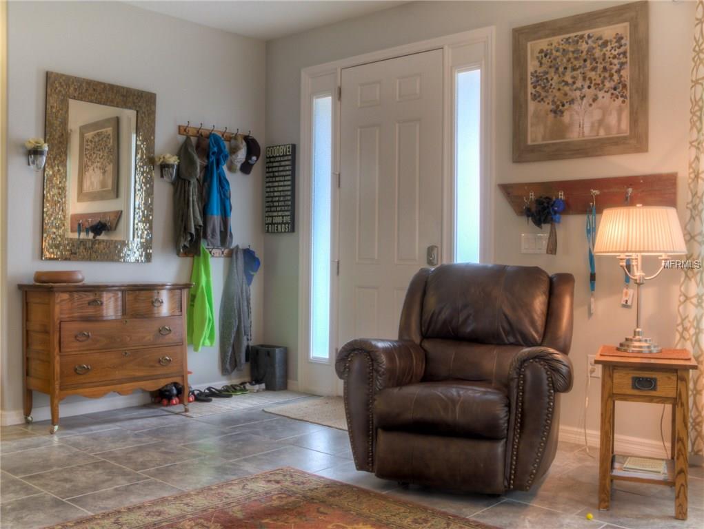 335 ORCHARD HILL STREET, DELAND, Florida 32724, 4 Bedrooms Bedrooms, 8 Rooms Rooms,3 BathroomsBathrooms,Residential,For sale,ORCHARD HILL,V4722949