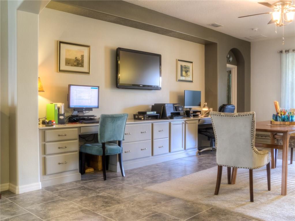 335 ORCHARD HILL STREET, DELAND, Florida 32724, 4 Bedrooms Bedrooms, 8 Rooms Rooms,3 BathroomsBathrooms,Residential,For sale,ORCHARD HILL,V4722949