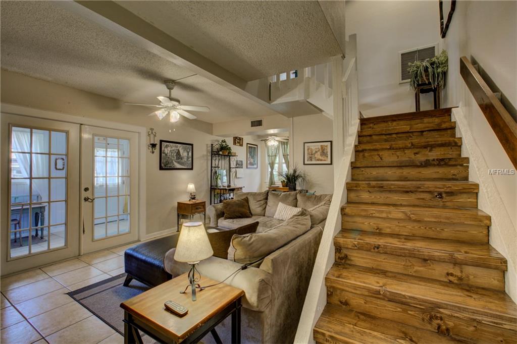 2127 S JEFFERSON AVENUE, SARASOTA, Florida 34239, 5 Bedrooms Bedrooms, 15 Rooms Rooms,2 BathroomsBathrooms,Residential,For sale,JEFFERSON,A4194755