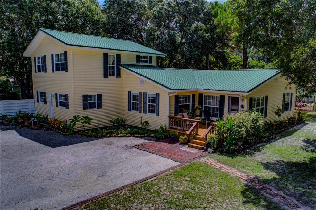 2127 S JEFFERSON AVENUE, SARASOTA, Florida 34239, 5 Bedrooms Bedrooms, 15 Rooms Rooms,2 BathroomsBathrooms,Residential,For sale,JEFFERSON,A4194755