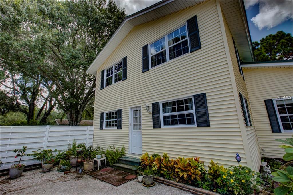 2127 S JEFFERSON AVENUE, SARASOTA, Florida 34239, 5 Bedrooms Bedrooms, 15 Rooms Rooms,2 BathroomsBathrooms,Residential,For sale,JEFFERSON,A4194755