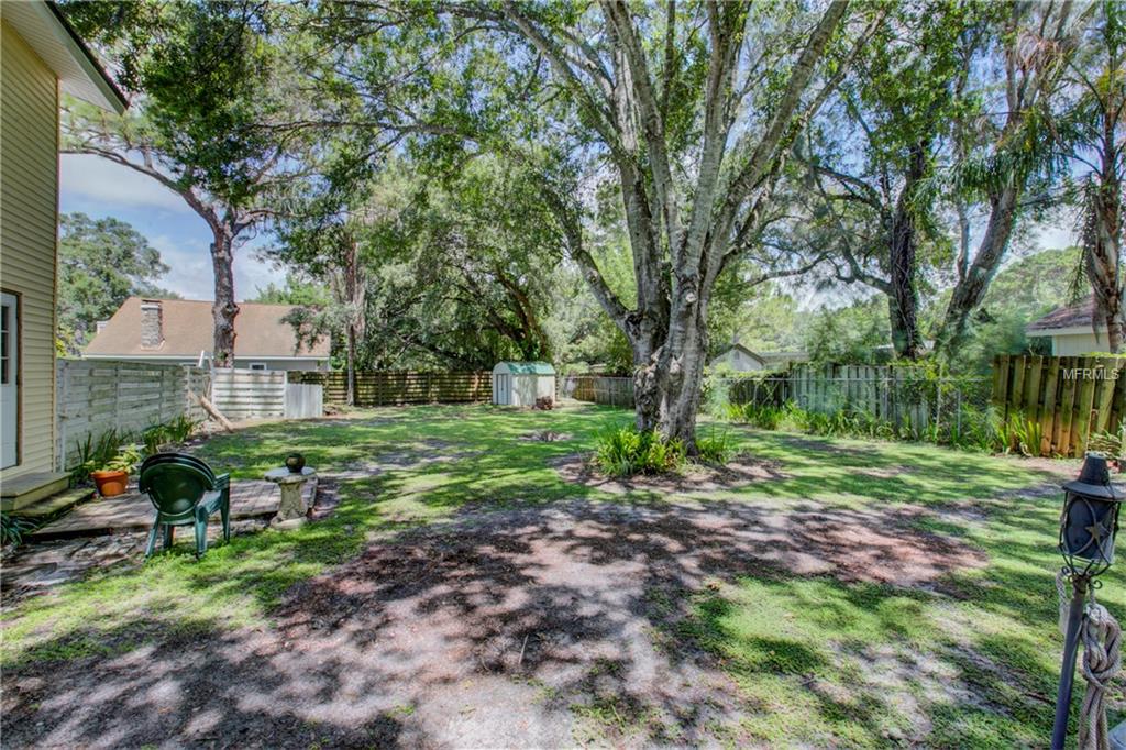 2127 S JEFFERSON AVENUE, SARASOTA, Florida 34239, 5 Bedrooms Bedrooms, 15 Rooms Rooms,2 BathroomsBathrooms,Residential,For sale,JEFFERSON,A4194755