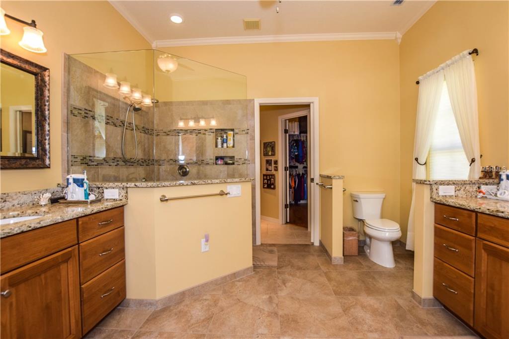 461 SHERBROOKE COURT, VENICE, Florida 34293, 3 Bedrooms Bedrooms, 8 Rooms Rooms,3 BathroomsBathrooms,Residential,For sale,SHERBROOKE,N5914997