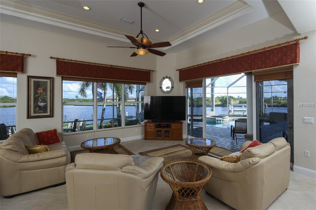 15180 LEIPZIG CIRCLE, PORT CHARLOTTE, Florida 33981, 4 Bedrooms Bedrooms, 11 Rooms Rooms,3 BathroomsBathrooms,Residential,For sale,LEIPZIG,D5921631