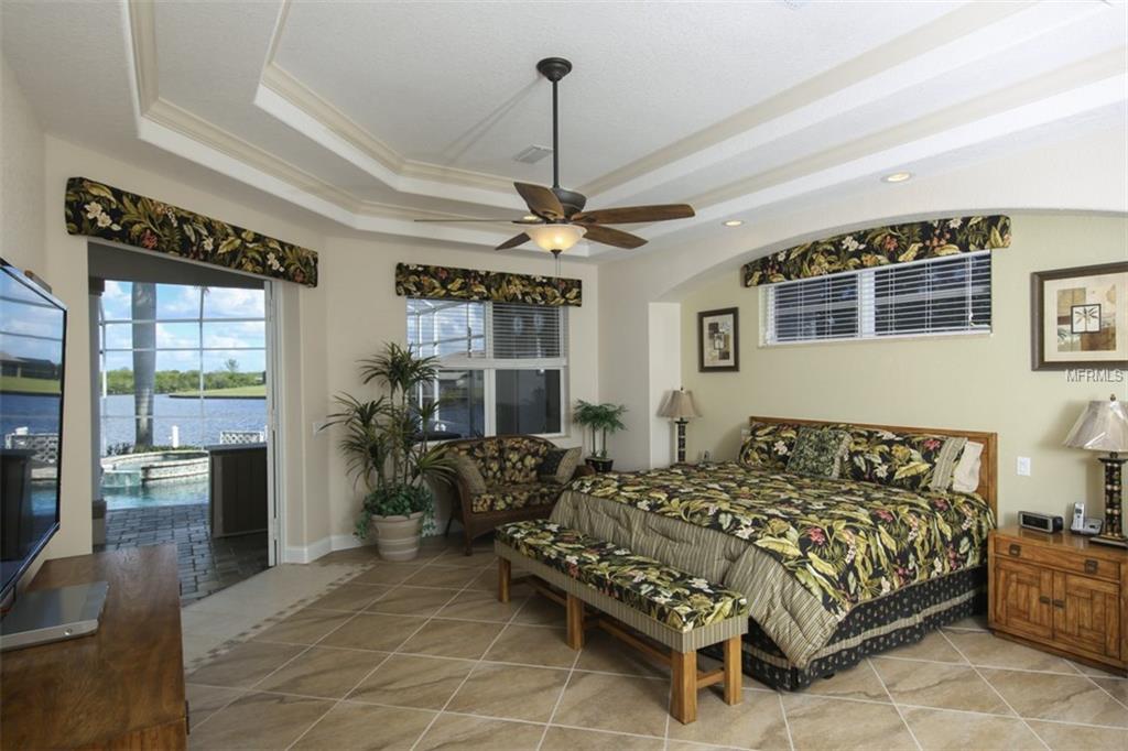 15180 LEIPZIG CIRCLE, PORT CHARLOTTE, Florida 33981, 4 Bedrooms Bedrooms, 11 Rooms Rooms,3 BathroomsBathrooms,Residential,For sale,LEIPZIG,D5921631