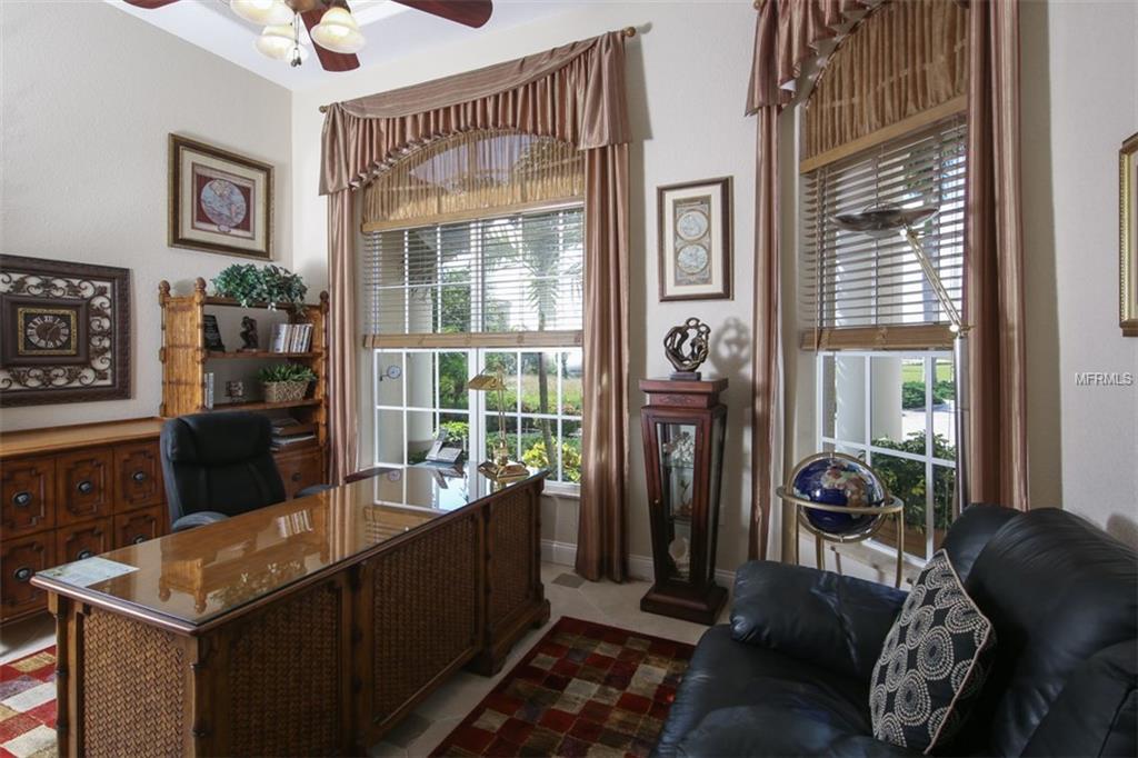 15180 LEIPZIG CIRCLE, PORT CHARLOTTE, Florida 33981, 4 Bedrooms Bedrooms, 11 Rooms Rooms,3 BathroomsBathrooms,Residential,For sale,LEIPZIG,D5921631