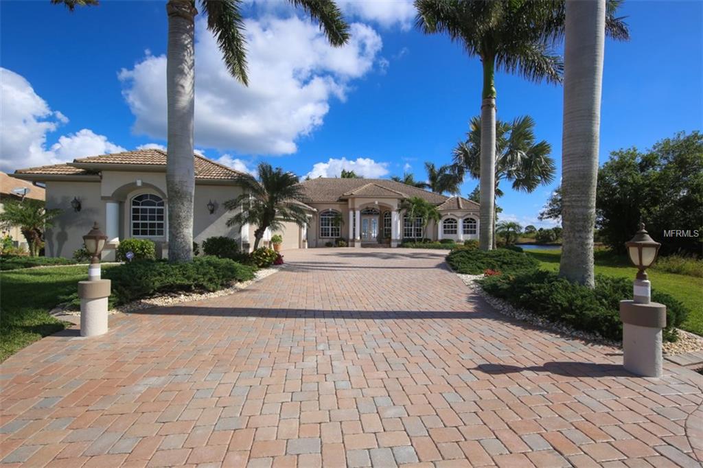 15180 LEIPZIG CIRCLE, PORT CHARLOTTE, Florida 33981, 4 Bedrooms Bedrooms, 11 Rooms Rooms,3 BathroomsBathrooms,Residential,For sale,LEIPZIG,D5921631