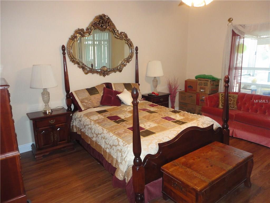 17148 SEASHORE AVENUE, PORT CHARLOTTE, Florida 33948, 4 Bedrooms Bedrooms, 9 Rooms Rooms,2 BathroomsBathrooms,Residential,For sale,SEASHORE,C7246911