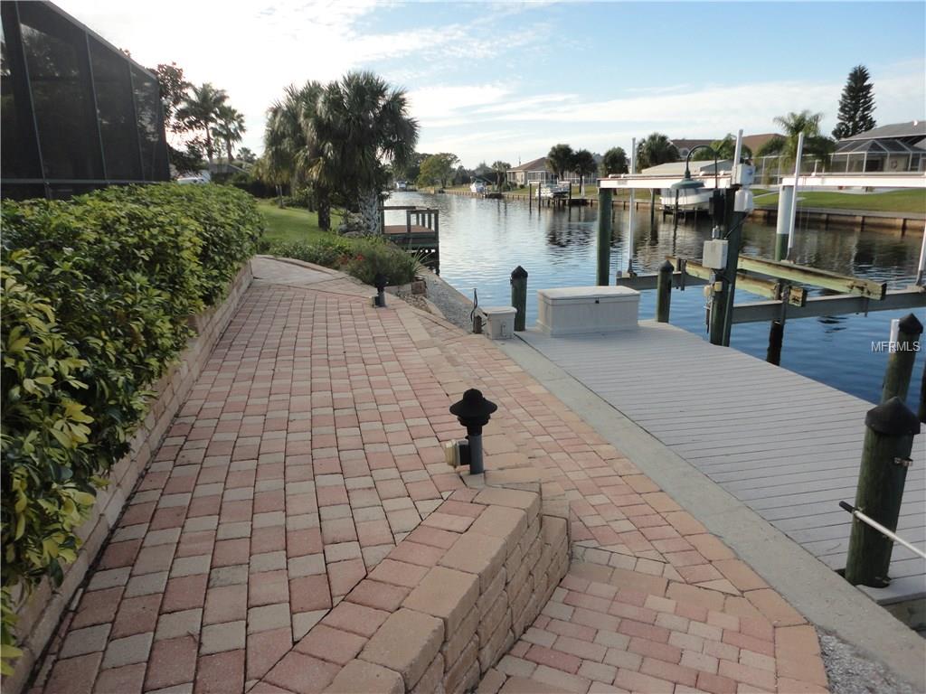 17148 SEASHORE AVENUE, PORT CHARLOTTE, Florida 33948, 4 Bedrooms Bedrooms, 9 Rooms Rooms,2 BathroomsBathrooms,Residential,For sale,SEASHORE,C7246911