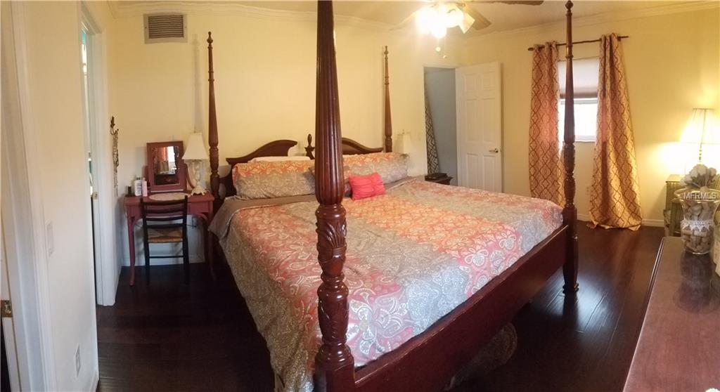 905 TROPICAL AVENUE NW, PORT CHARLOTTE, Florida 33948, 3 Bedrooms Bedrooms, 6 Rooms Rooms,2 BathroomsBathrooms,Residential,For sale,TROPICAL,D5922373