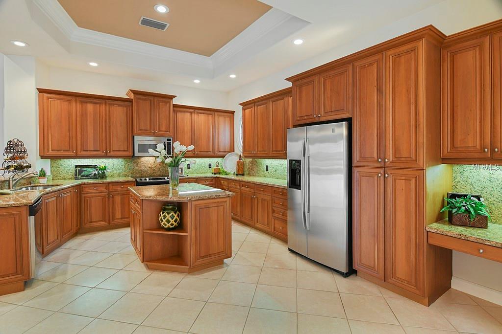 5138 97TH STREET E, BRADENTON, Florida 34211, 3 Bedrooms Bedrooms, 9 Rooms Rooms,2 BathroomsBathrooms,Residential,For sale,97TH,A4207912