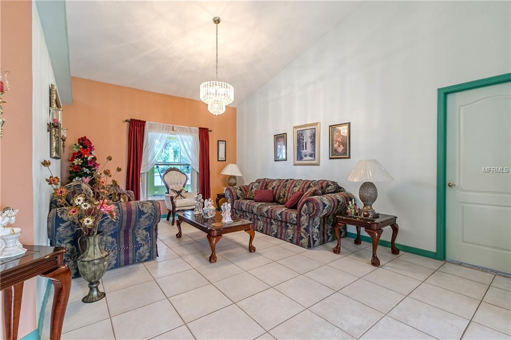 3555 S CHICKASAW TRAIL, ORLANDO, Florida 32829, 4 Bedrooms Bedrooms, 9 Rooms Rooms,2 BathroomsBathrooms,Residential,For sale,CHICKASAW,O5559659