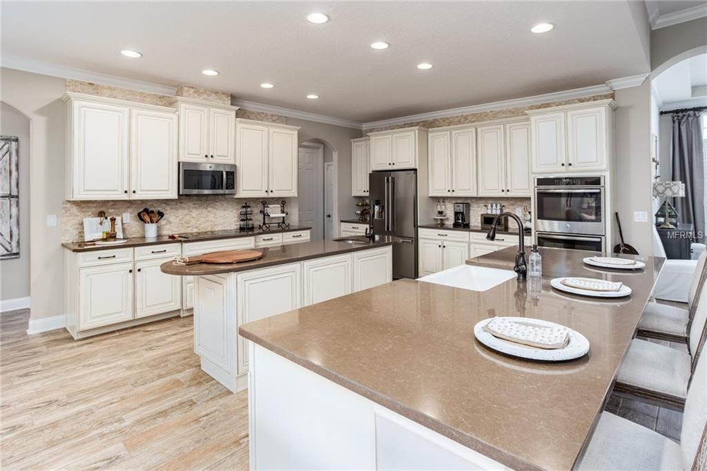 16045 HICKORY MARSH LANE, WINTER GARDEN, Florida 34787, 4 Bedrooms Bedrooms, 9 Rooms Rooms,3 BathroomsBathrooms,Residential,For sale,HICKORY MARSH,O5560612