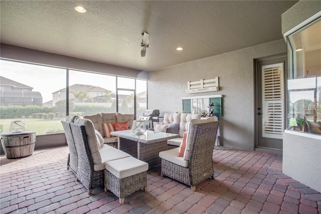 16045 HICKORY MARSH LANE, WINTER GARDEN, Florida 34787, 4 Bedrooms Bedrooms, 9 Rooms Rooms,3 BathroomsBathrooms,Residential,For sale,HICKORY MARSH,O5560612