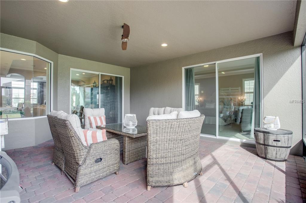 16045 HICKORY MARSH LANE, WINTER GARDEN, Florida 34787, 4 Bedrooms Bedrooms, 9 Rooms Rooms,3 BathroomsBathrooms,Residential,For sale,HICKORY MARSH,O5560612