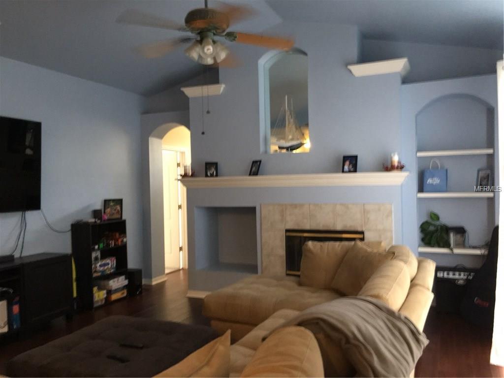 9914 COUNTRY CARRIAGE CIRCLE, RIVERVIEW, Florida 33569, 4 Bedrooms Bedrooms, 5 Rooms Rooms,3 BathroomsBathrooms,Residential,For sale,COUNTRY CARRIAGE,T2927848