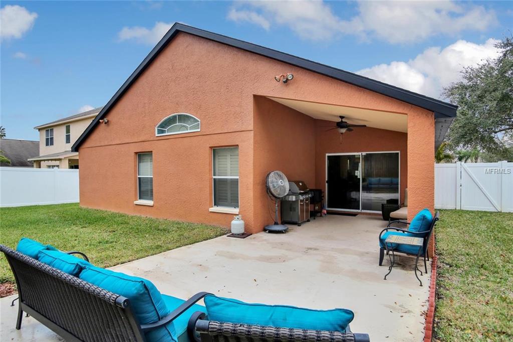 1240 BLUFFS CIRCLE, DUNEDIN, Florida 34698, 3 Bedrooms Bedrooms, 4 Rooms Rooms,2 BathroomsBathrooms,Residential,For sale,BLUFFS,U7847477