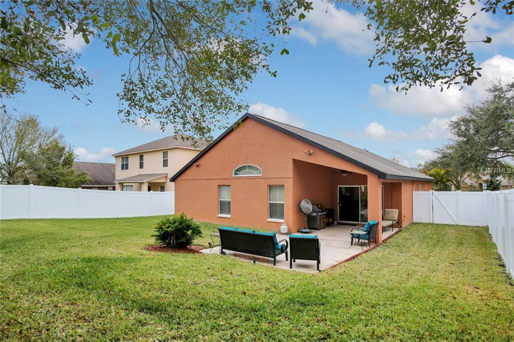1240 BLUFFS CIRCLE, DUNEDIN, Florida 34698, 3 Bedrooms Bedrooms, 4 Rooms Rooms,2 BathroomsBathrooms,Residential,For sale,BLUFFS,U7847477