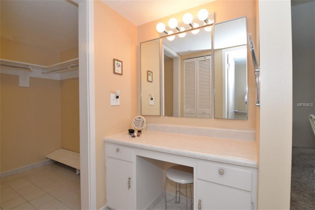 359 LAKE FAITH DRIVE, MAITLAND, Florida 32751, 3 Bedrooms Bedrooms, 7 Rooms Rooms,2 BathroomsBathrooms,Residential,For sale,LAKE FAITH,O5561973