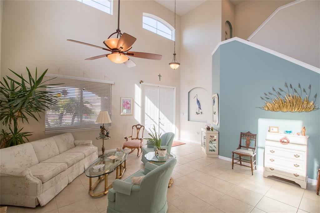 5104 LAYTON DRIVE, VENICE, Florida 34293, 4 Bedrooms Bedrooms, 8 Rooms Rooms,2 BathroomsBathrooms,Residential,For sale,LAYTON,A4205560