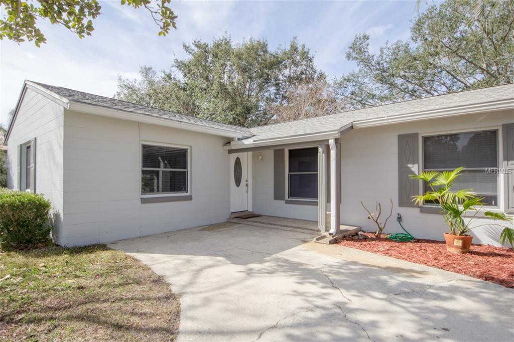 1310 4TH STREET, CLERMONT, Florida 34711, 3 Bedrooms Bedrooms, 6 Rooms Rooms,1 BathroomBathrooms,Residential,For sale,4TH,G4852027