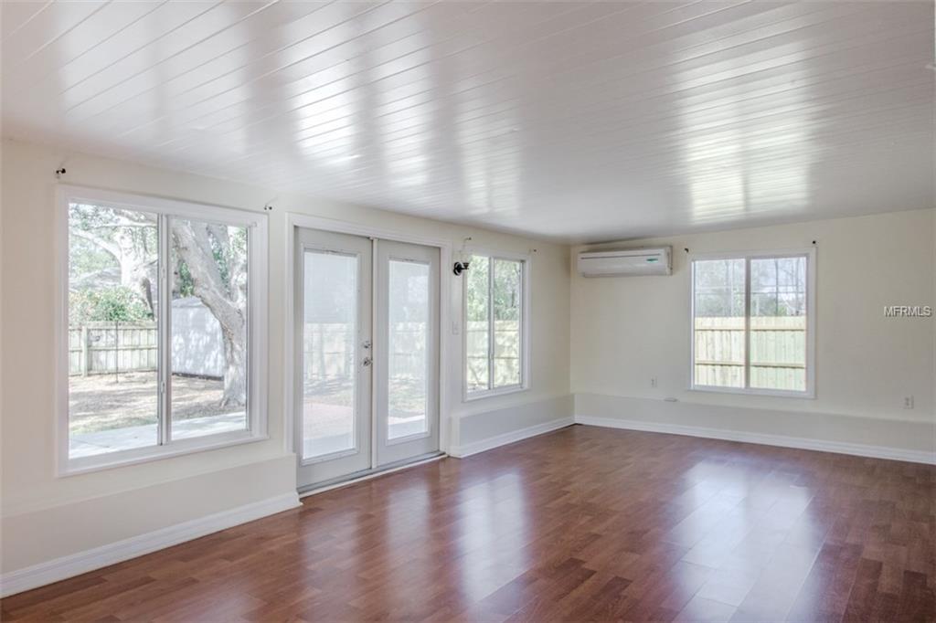 1310 4TH STREET, CLERMONT, Florida 34711, 3 Bedrooms Bedrooms, 6 Rooms Rooms,1 BathroomBathrooms,Residential,For sale,4TH,G4852027