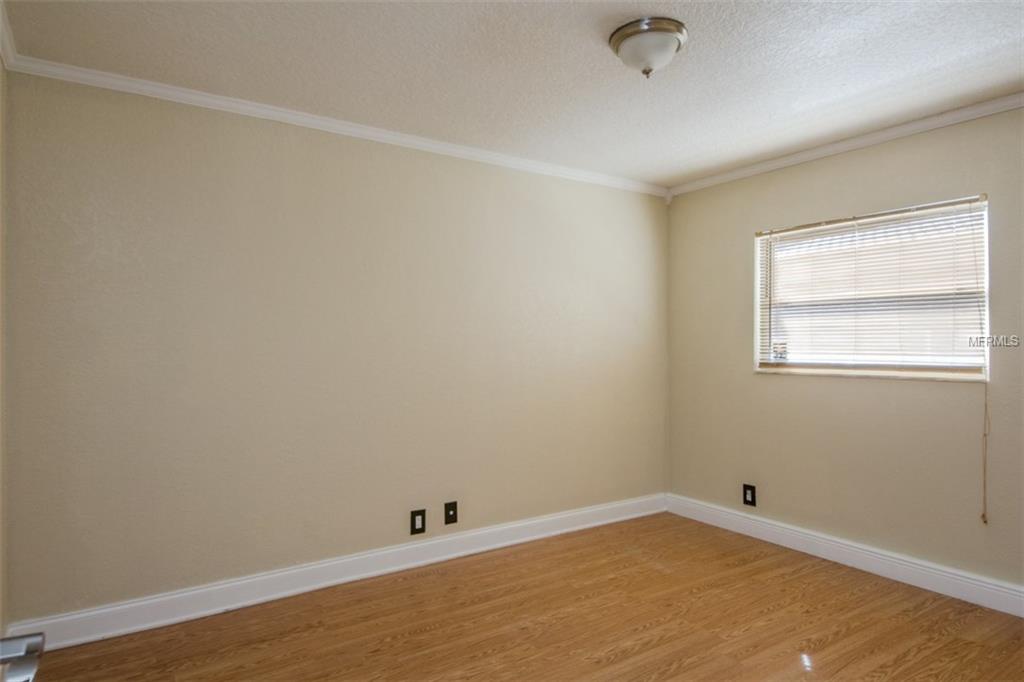 1310 4TH STREET, CLERMONT, Florida 34711, 3 Bedrooms Bedrooms, 6 Rooms Rooms,1 BathroomBathrooms,Residential,For sale,4TH,G4852027