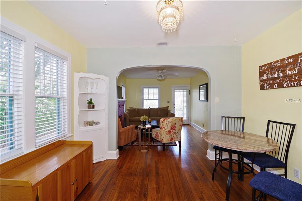 1506 ILLINOIS STREET, ORLANDO, Florida 32803, 2 Bedrooms Bedrooms, 5 Rooms Rooms,1 BathroomBathrooms,Residential,For sale,ILLINOIS,O5559059