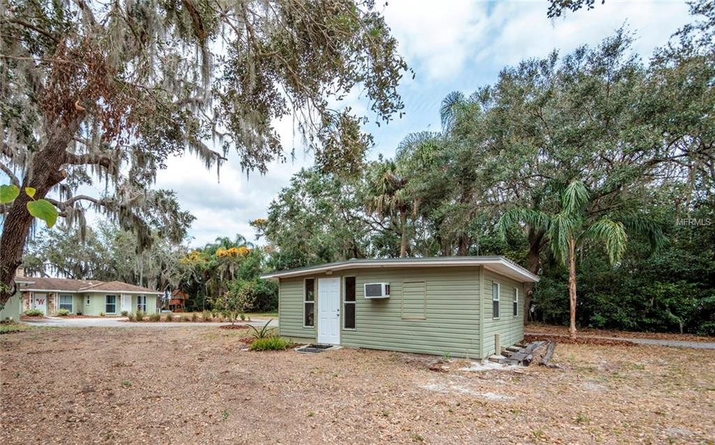 7613 FLAME FLOWER LANE, LAKE WALES, Florida 33898, 4 Bedrooms Bedrooms, 9 Rooms Rooms,3 BathroomsBathrooms,Residential,For sale,FLAME FLOWER,P4718889