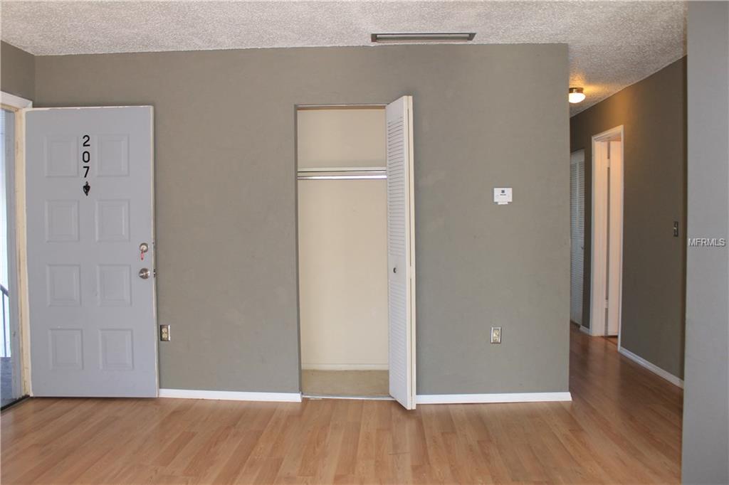 10800 US HIGHWAY 19 N, PINELLAS PARK, Florida 33782, 2 Bedrooms Bedrooms, 5 Rooms Rooms,2 BathroomsBathrooms,Residential,For sale,US HIGHWAY 19,U7846530