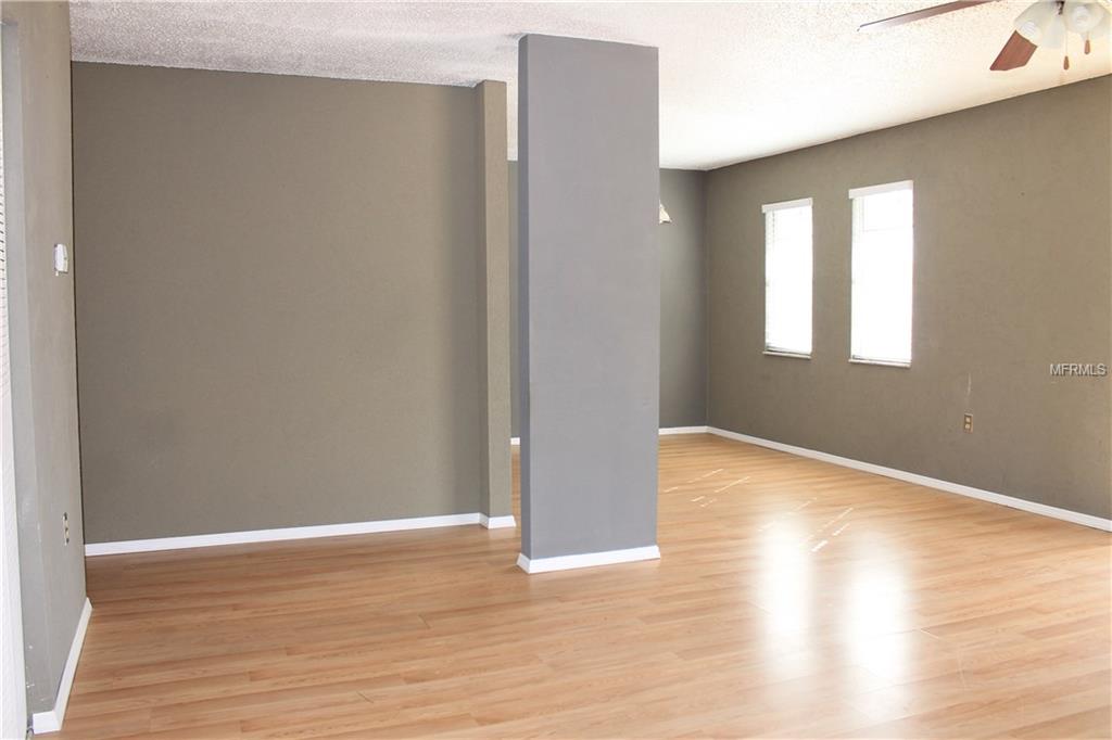 10800 US HIGHWAY 19 N, PINELLAS PARK, Florida 33782, 2 Bedrooms Bedrooms, 5 Rooms Rooms,2 BathroomsBathrooms,Residential,For sale,US HIGHWAY 19,U7846530