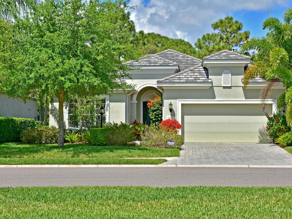 7228 LISMORE COURT, LAKEWOOD RANCH, Florida 34202, 3 Bedrooms Bedrooms, 6 Rooms Rooms,2 BathroomsBathrooms,Residential,For sale,LISMORE,A4209490