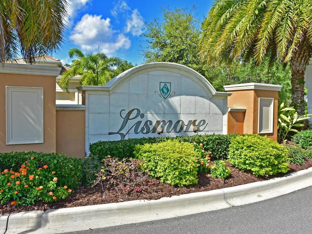 7228 LISMORE COURT, LAKEWOOD RANCH, Florida 34202, 3 Bedrooms Bedrooms, 6 Rooms Rooms,2 BathroomsBathrooms,Residential,For sale,LISMORE,A4209490