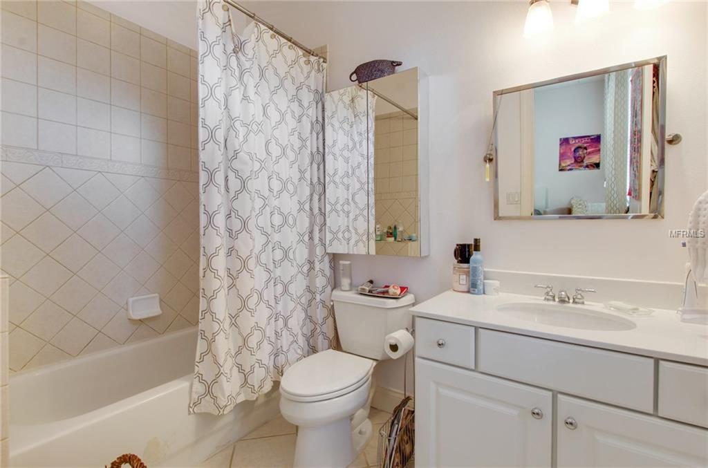 1931 FLORESTA VIEW DRIVE, TAMPA, Florida 33618, 5 Bedrooms Bedrooms, 9 Rooms Rooms,4 BathroomsBathrooms,Residential,For sale,FLORESTA VIEW,T2928364